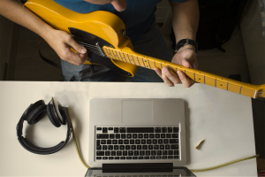 How to learn a musical instrument online